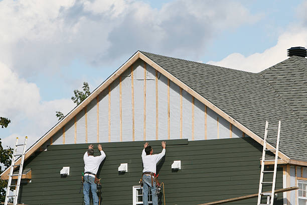 Professional Siding Contractor technician working in Marlton, MD